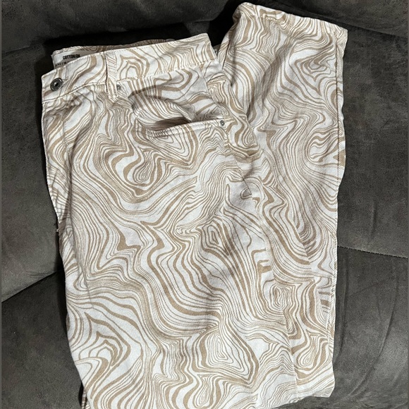 Swirl Mom Jeans - Picture 1 of 6